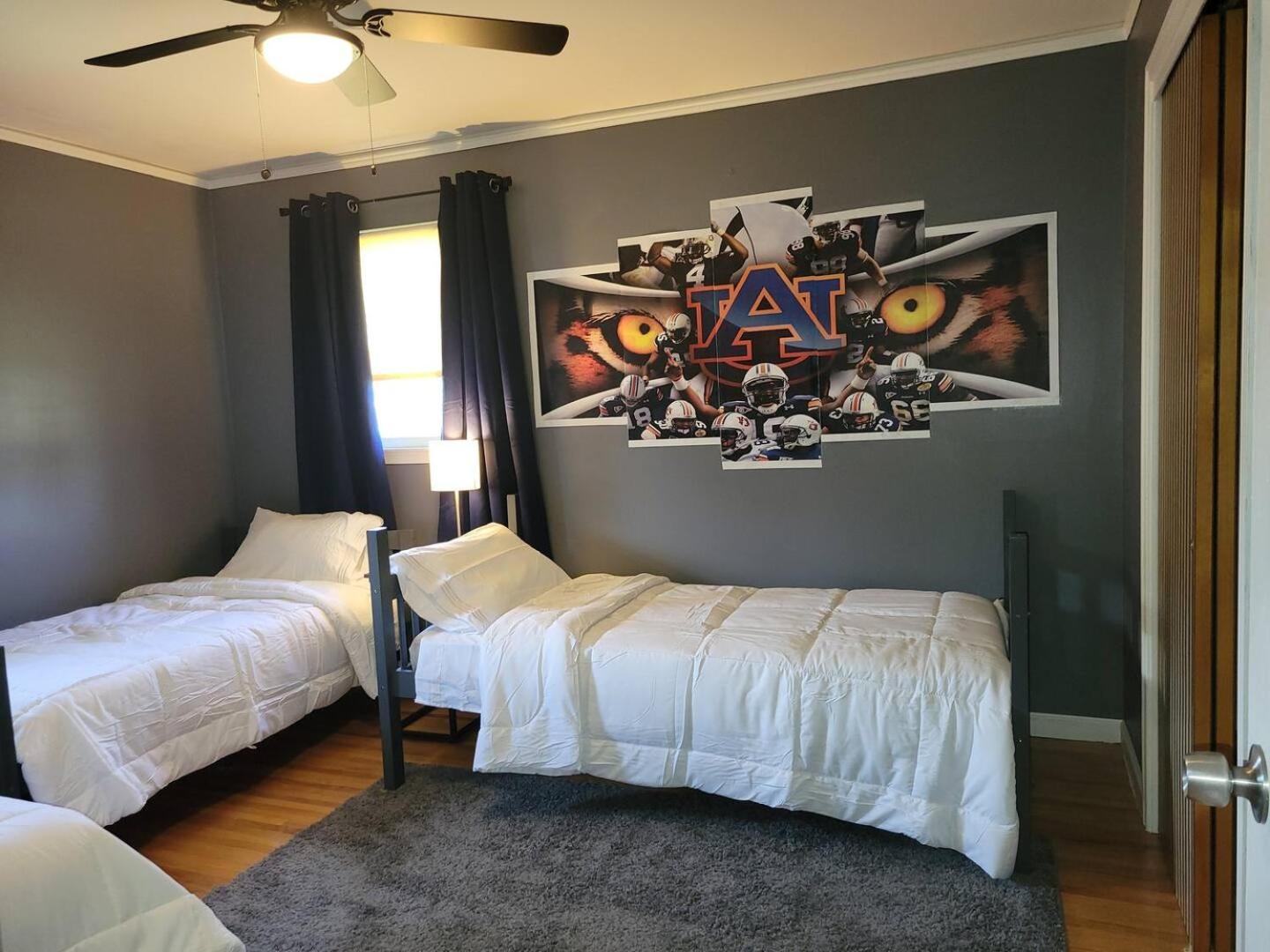 Villa Capital City Eagle'S Nest - Pool Table - Pet Friendly - 6 Beds Montgomery Exterior foto